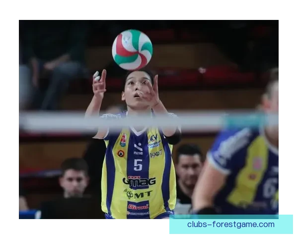 意甲第21轮官方集锦聚焦庄宇珊精彩破门得分瞬间回顾全景呈现